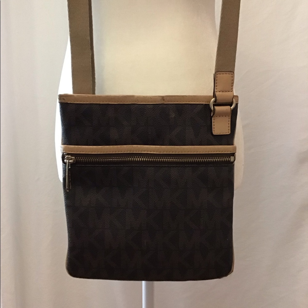Michael Kors tan over the shoulder purse/bag